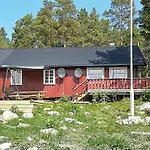 8 Person In Sundlandet Snildal
