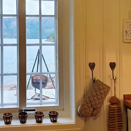 Holiday home 6 Person In Sundlandet