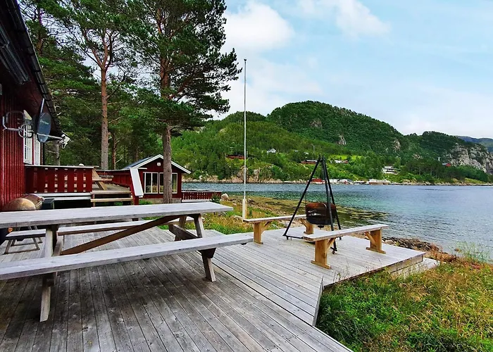 8 Person In Sundlandet *