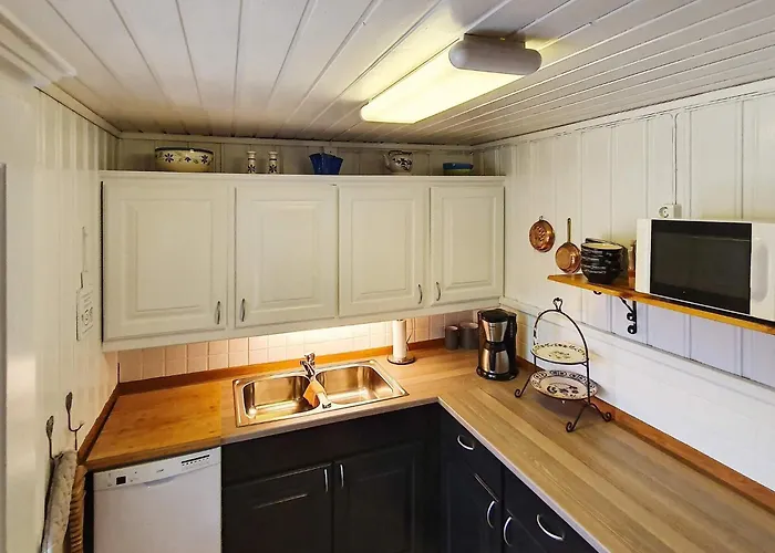 Holiday home 8 Person In Sundlandet *