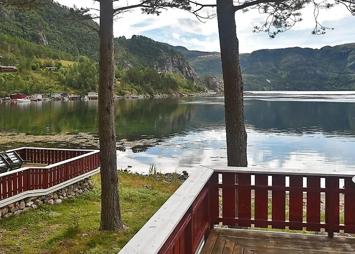 8 Person In Sundlandet Snildal