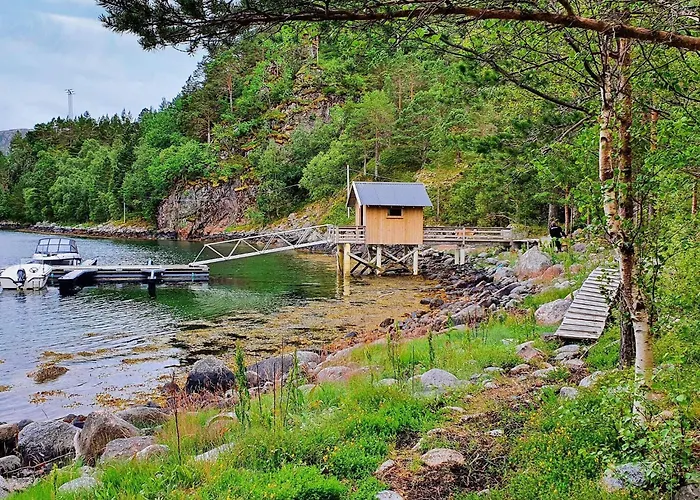 8 Person In Sundlandet Snildal